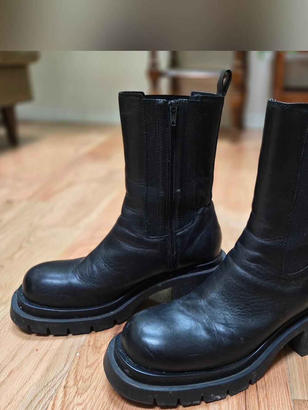Jeffrey Campbell chunky thick lug sole goth platform boots 10 leather ret $145